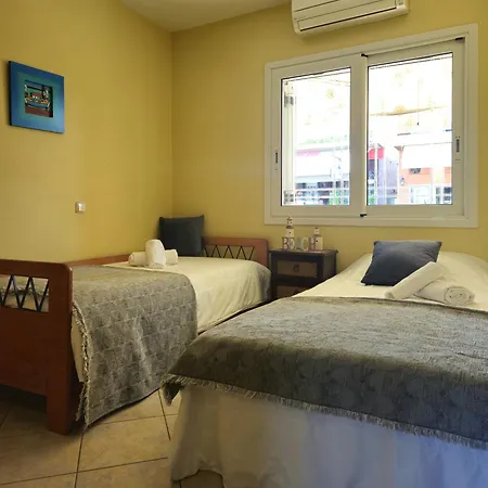 Διαμέρισμα Mary's Luxury Elaia 2 *