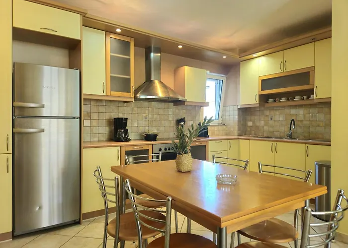 Mary's Luxury Elaia 2 Lägenhet